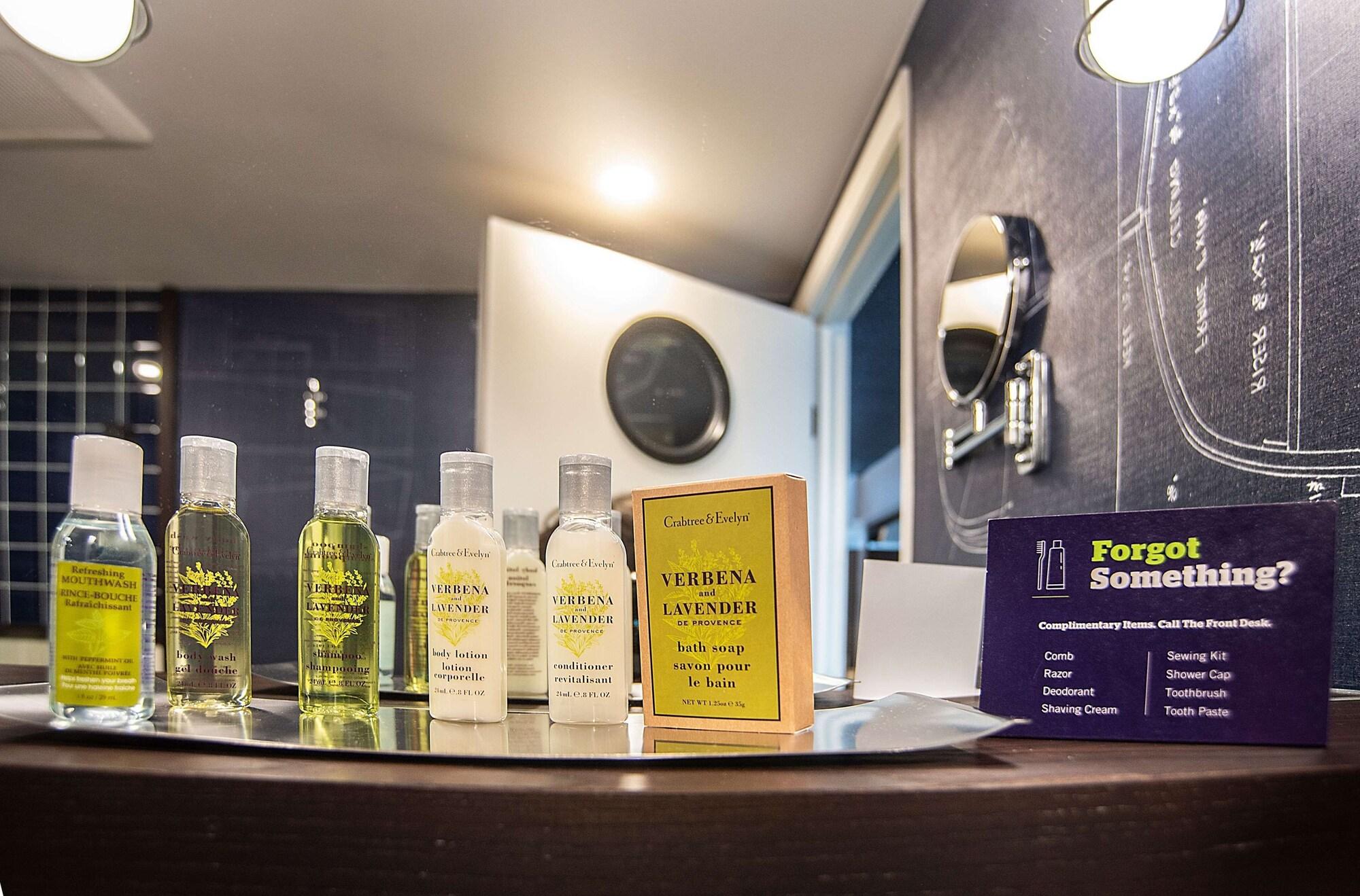 Doubletree By Hilton St. John'S Harbourview Hotel Buitenkant foto