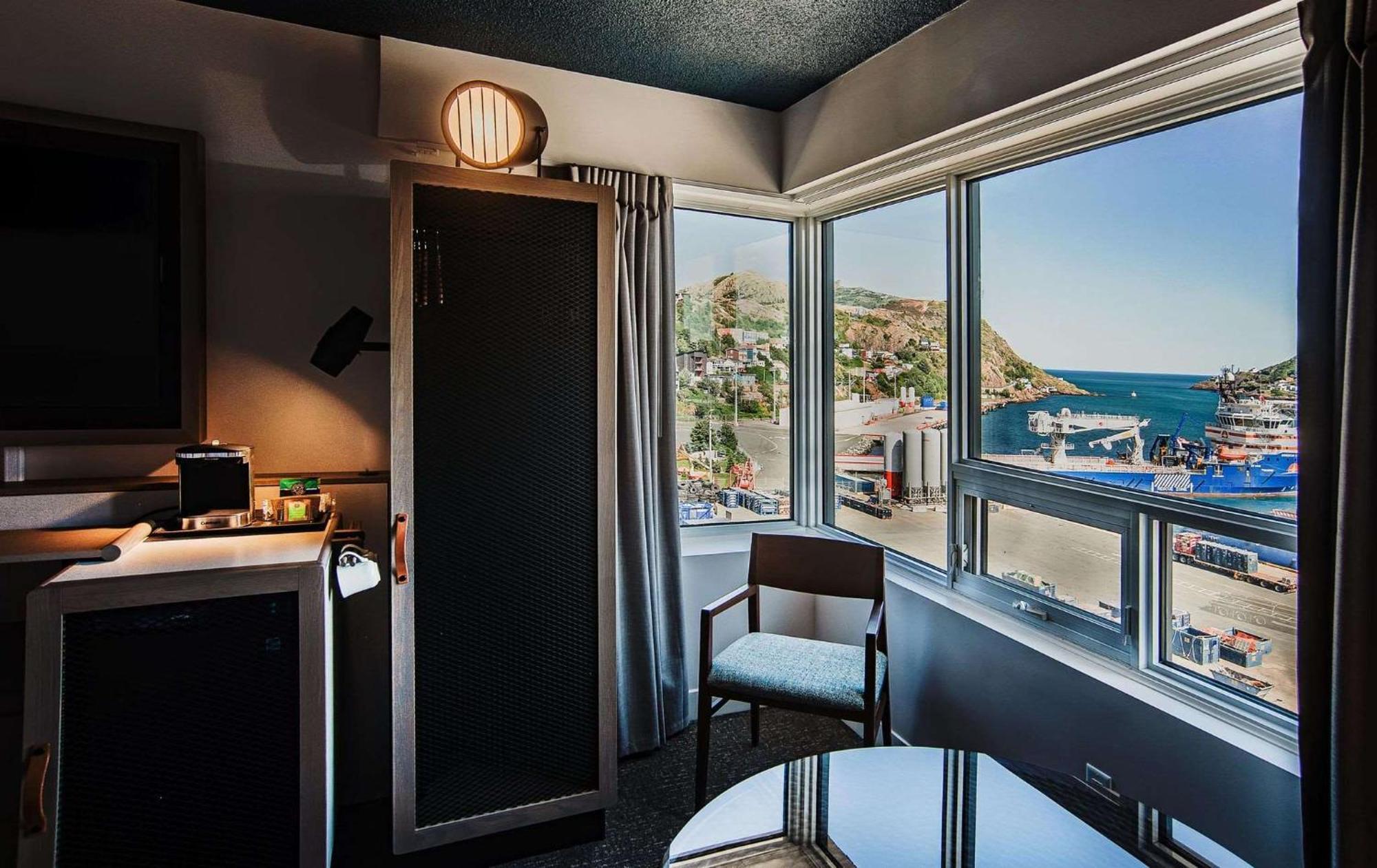 Doubletree By Hilton St. John'S Harbourview Hotel Buitenkant foto
