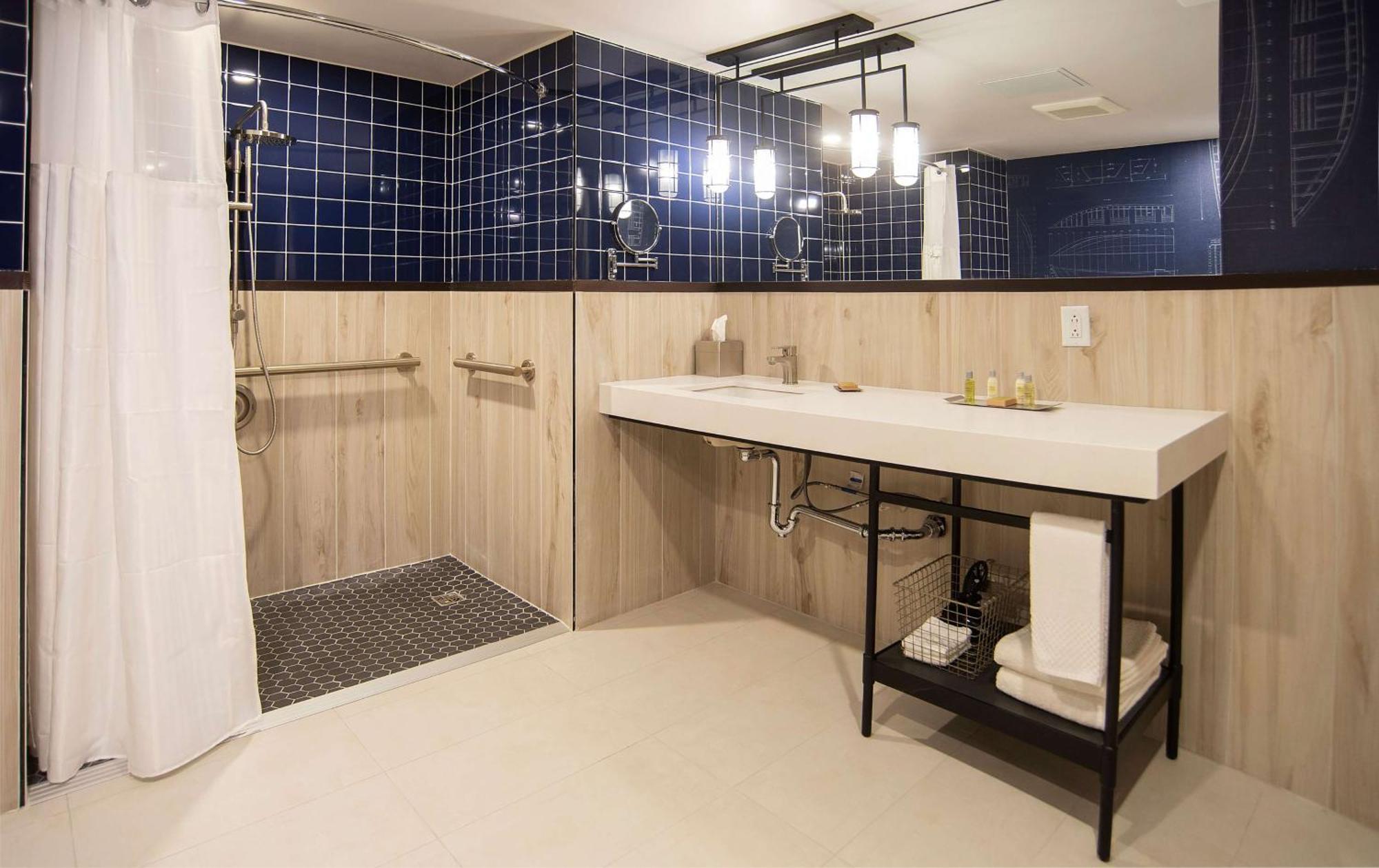Doubletree By Hilton St. John'S Harbourview Hotel Buitenkant foto