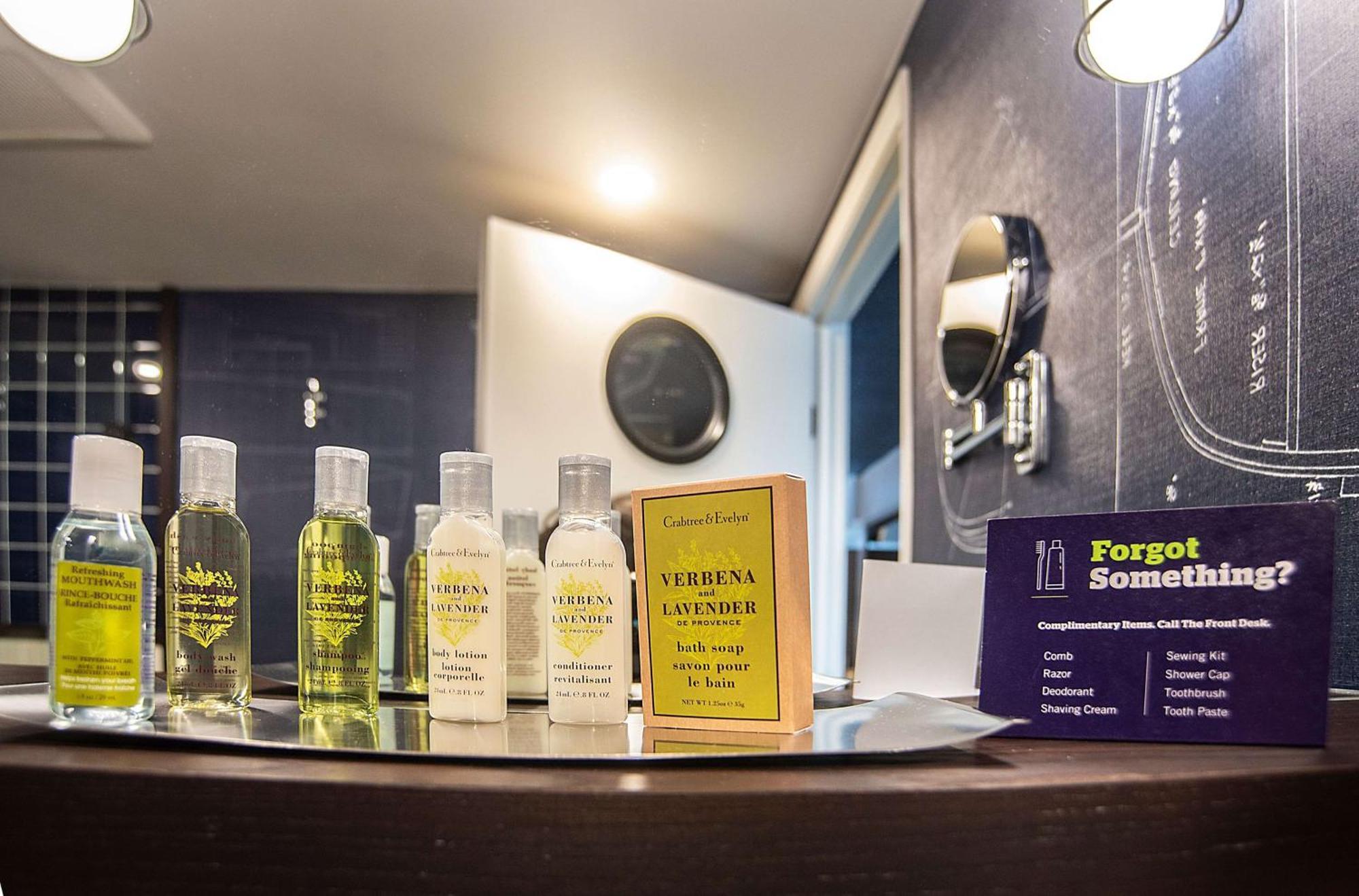 Doubletree By Hilton St. John'S Harbourview Hotel Buitenkant foto